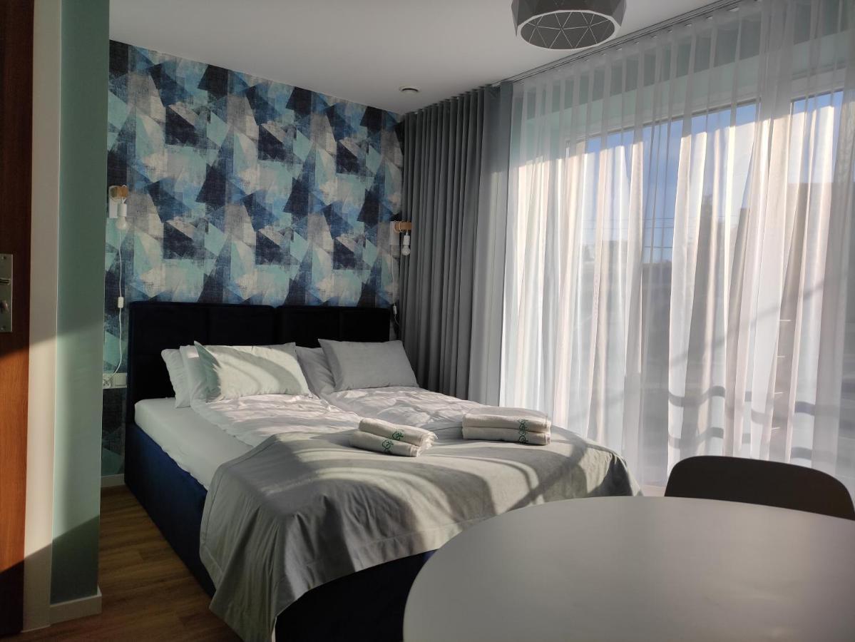 Appartement Trzy Male Drzewka à Wielka Wies  Extérieur photo