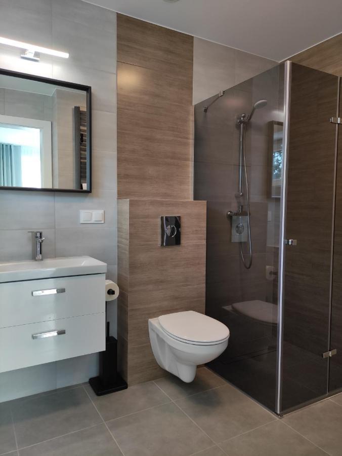 Appartement Trzy Male Drzewka à Wielka Wies  Extérieur photo
